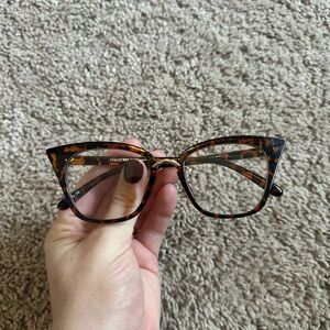 Tortoise Shell Cat Eye Glasses